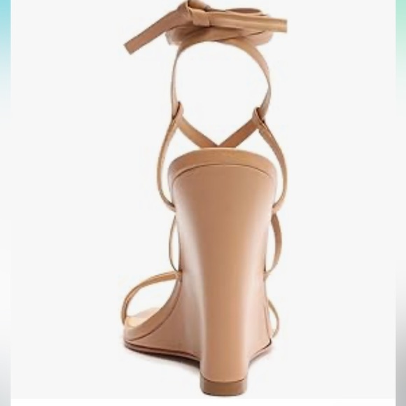 Brand New Schutz Deonne Casual Nappa Leather Sandal in Sand Size 9.5B - Picture 3 of 8